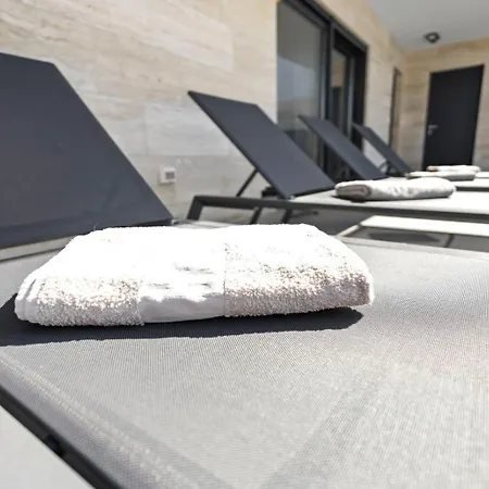 Appartement Mary 1 *